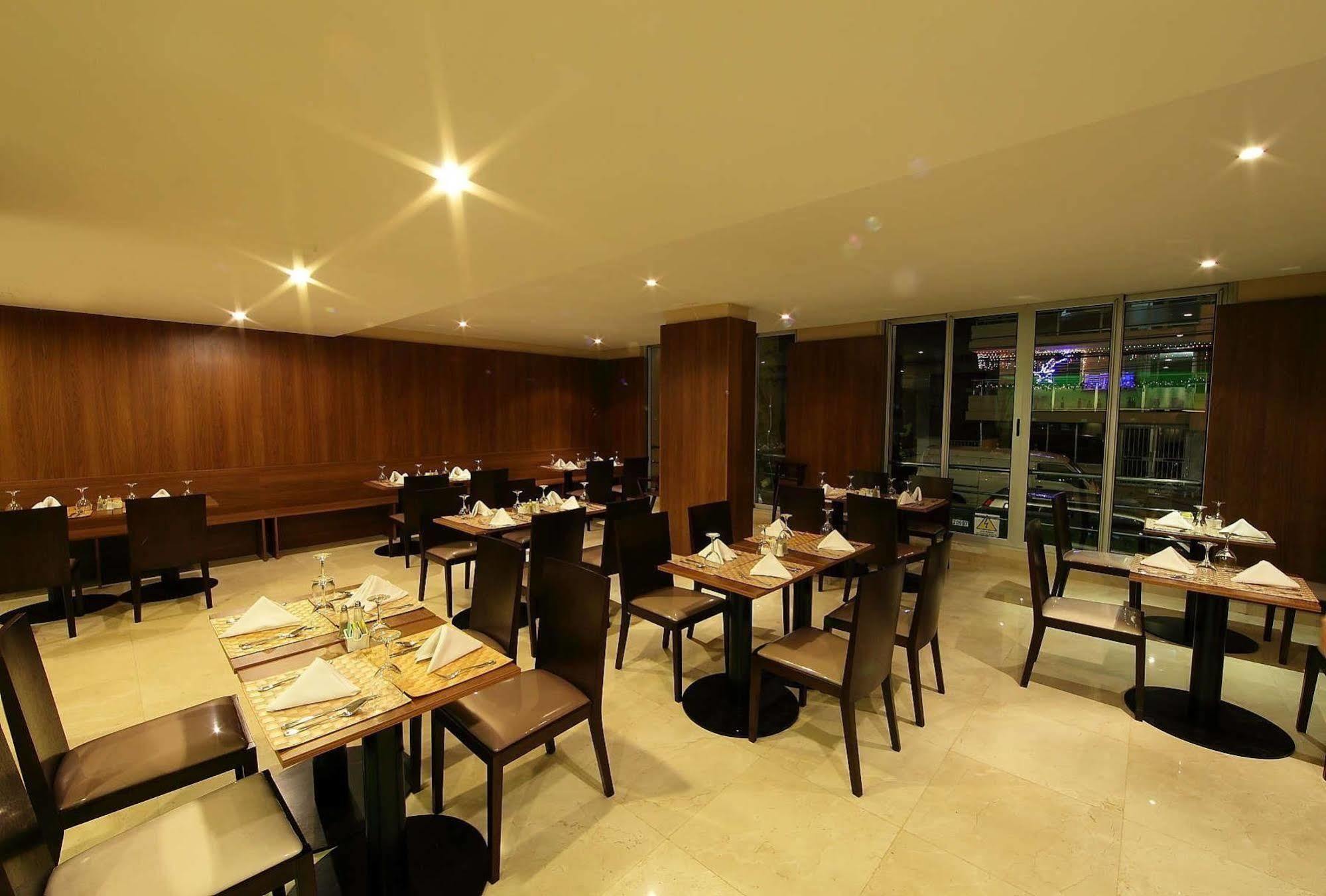 Wyndham Garden Ciudad de Panamá Restaurant foto