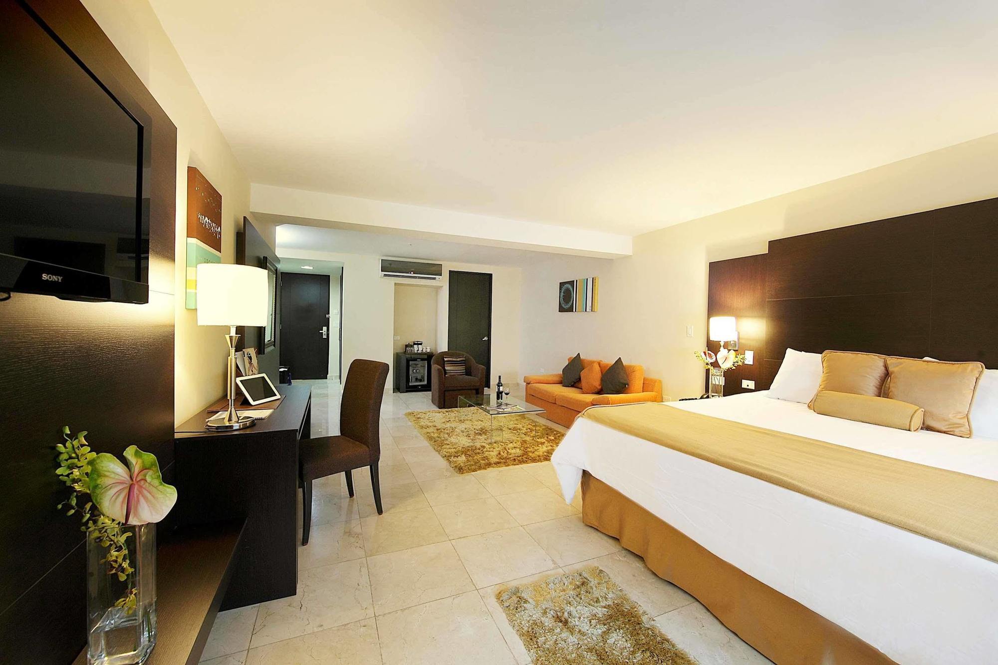Wyndham Garden Ciudad de Panamá Exterior foto
